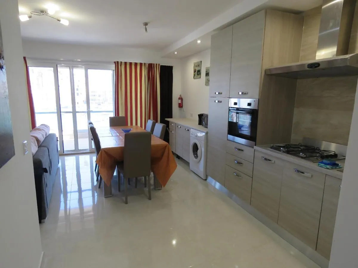 Aquamarine Sea Front Apartments - Second Floor Marsaskala